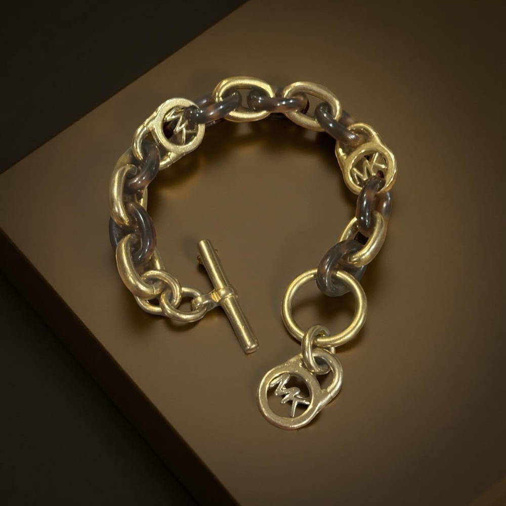 Vintage Michael Kors Tortious and gold Toggle Chain Bracelet with Logo Accents